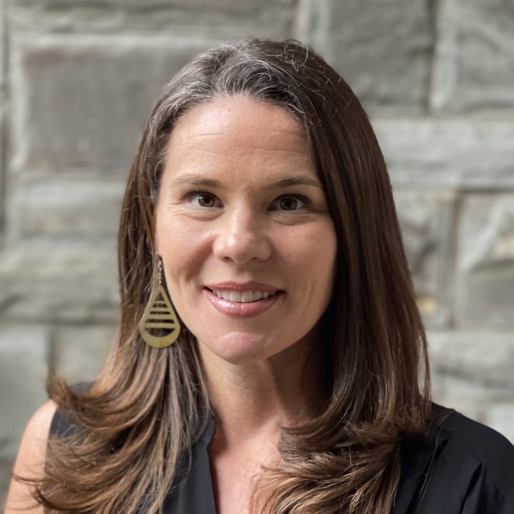 headshot of Jackie Heemskerk